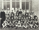 De Katholieke Jongensschool in de jaren 1940.