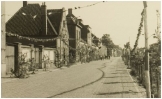 Binnen Parallelweg 24a-16 Helmond tijdens de bevrijdingsfeesten van 1945. Fotograaf: Foto-atelier Prinses.
